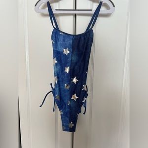 NWOT Limeapple Bathing Suit-Size 8